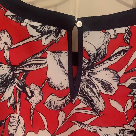 2/$20 Liz Claiborne Red/Blue/White Floral Sleeveless Tank Top - Size Small - Picture 4 of 8